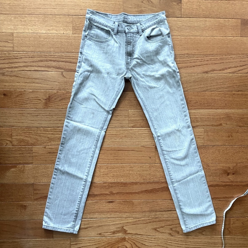 Boys Levi’s light gray 29X29